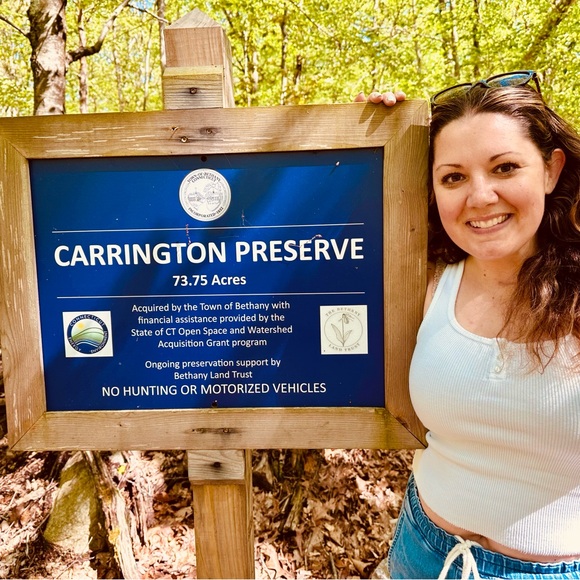 Meet your Posher, Amy - Picture 3 of 5